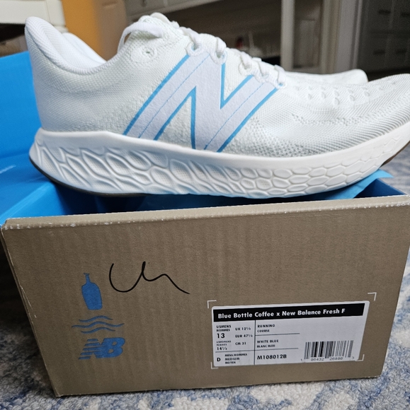 Blue Bottle Coffee X Fresh Foam 1080v12 - Limited Edition Running Sneaker - Picture 8 of 16